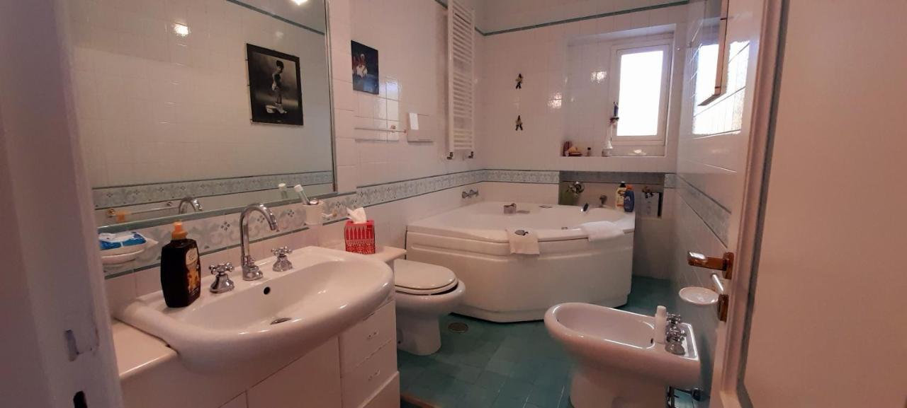 Judith Wright'S Home Maiori Luaran gambar